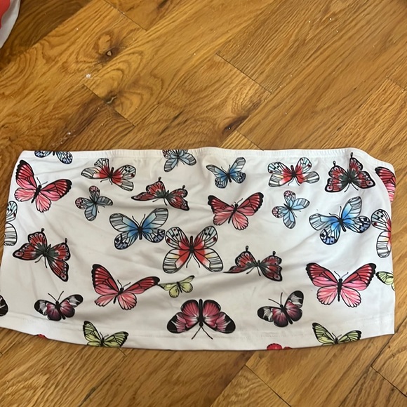 Butterfly tube top crop top. - Picture 1 of 2